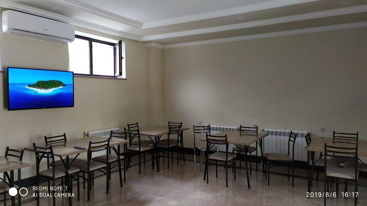 Asour Hotel Goris Exteriér fotografie