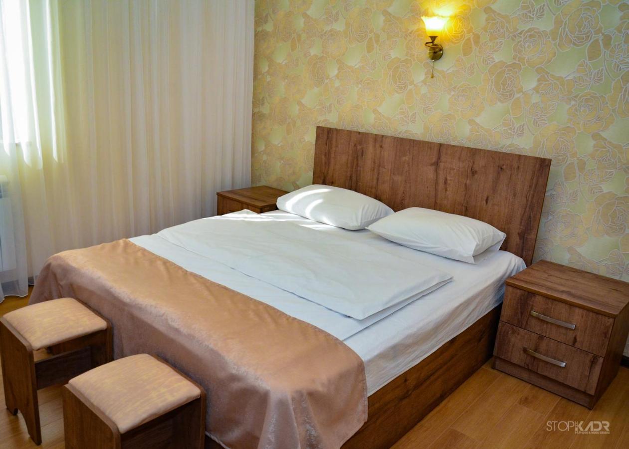 Asour Hotel Goris Exteriér fotografie